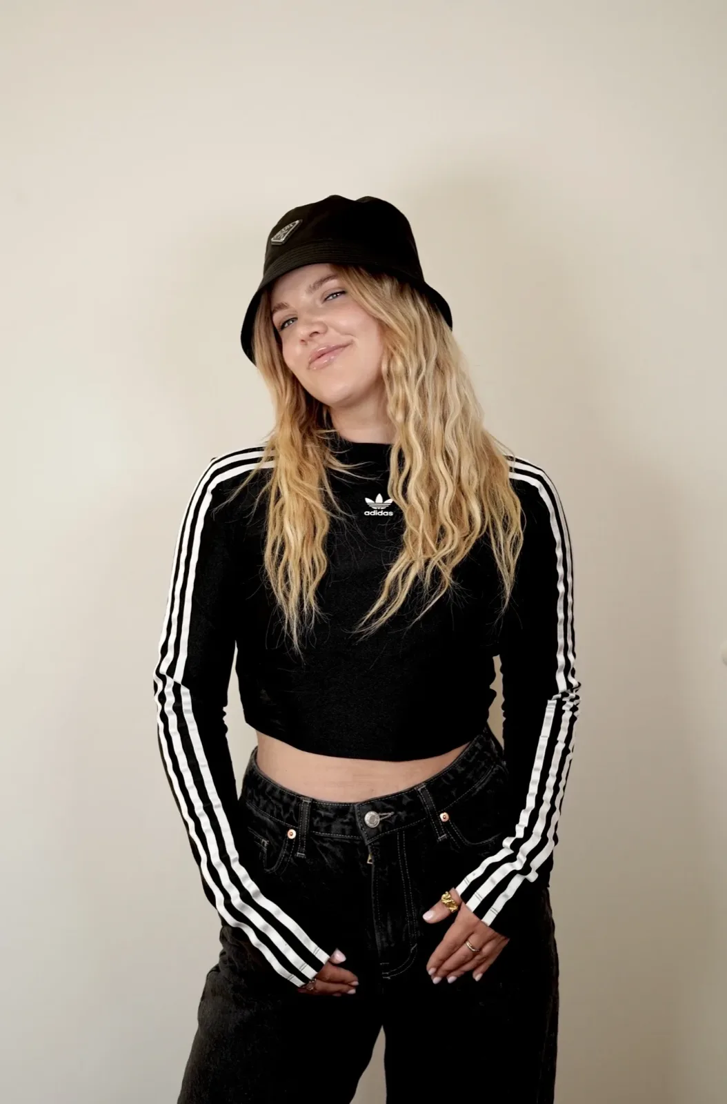 Lucie — tattoo artist